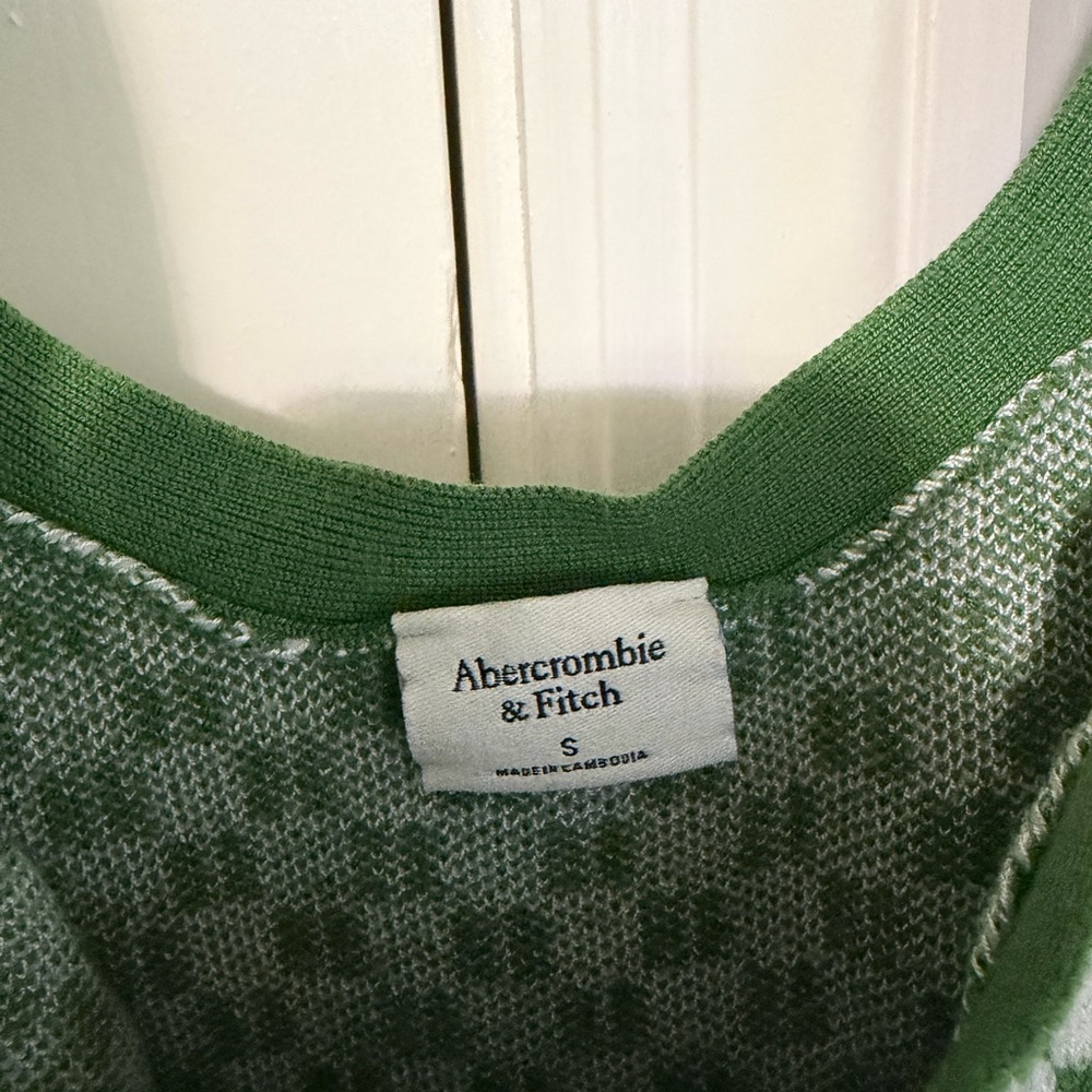 Abercrombie & Fitch Green and Cream Checker Knit Tank - Picture 4 of 4